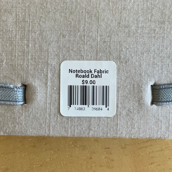 Set of 7 fabric covered notebooks with inspirational quote on cover. - Picture 9 of 9